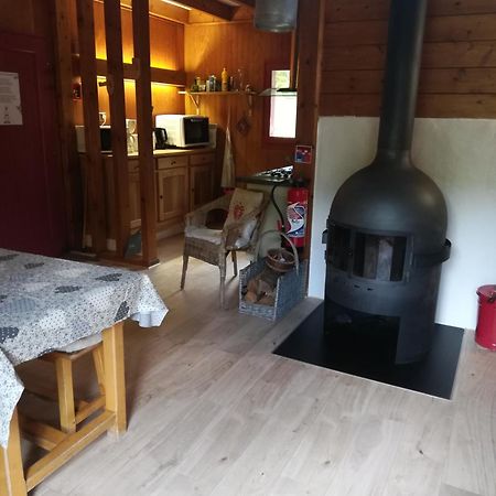 Les Chalets De La Foret D'Issaux Osse-en-Aspe Kültér fotó